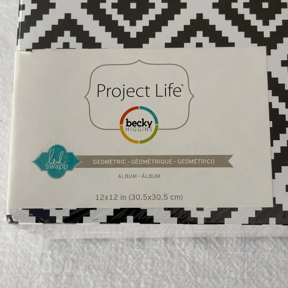 Project Life Heidi Swapp Geometric 12x12 Scrapbook Album D-Ring New Sealed